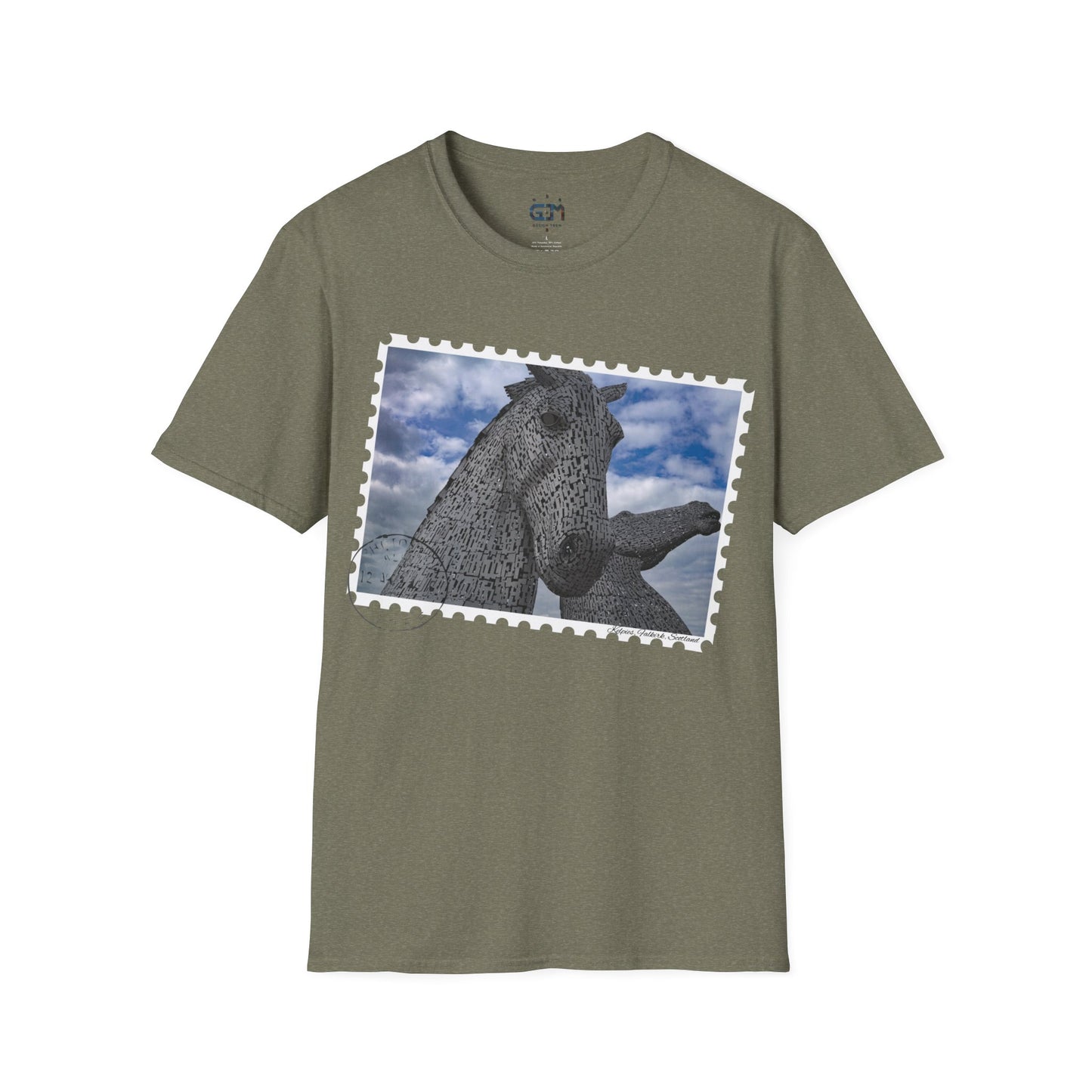 تي شيرت Postcard Kelpies Photo Softstyle، تي شيرت للجنسين، قميص اسكتلندا، ألوان مختلفة