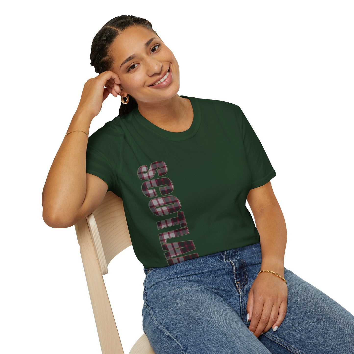 تي شيرت اسكتلندا بحروف MacPherson Tartan Softstyle، تي شيرت للجنسين، ألوان مختلفة