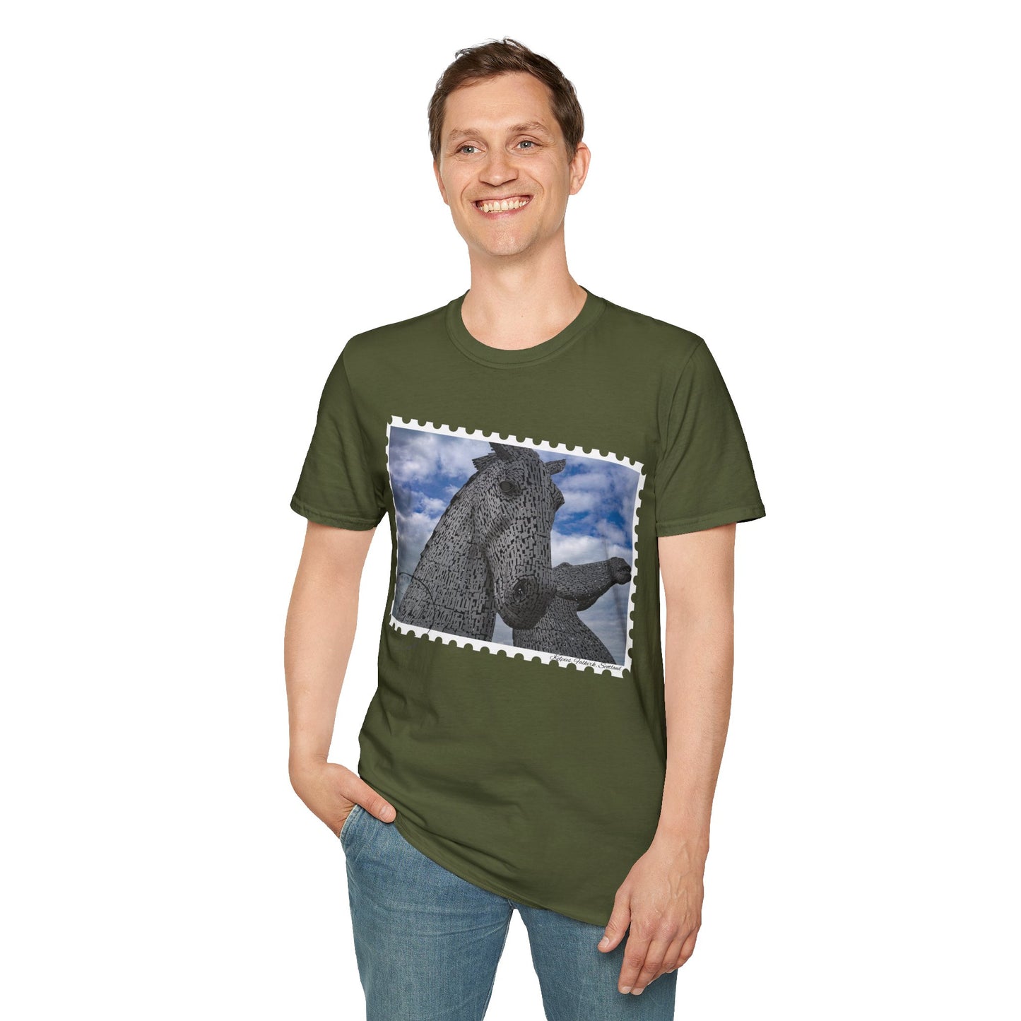 تي شيرت Postcard Kelpies Photo Softstyle، تي شيرت للجنسين، قميص اسكتلندا، ألوان مختلفة