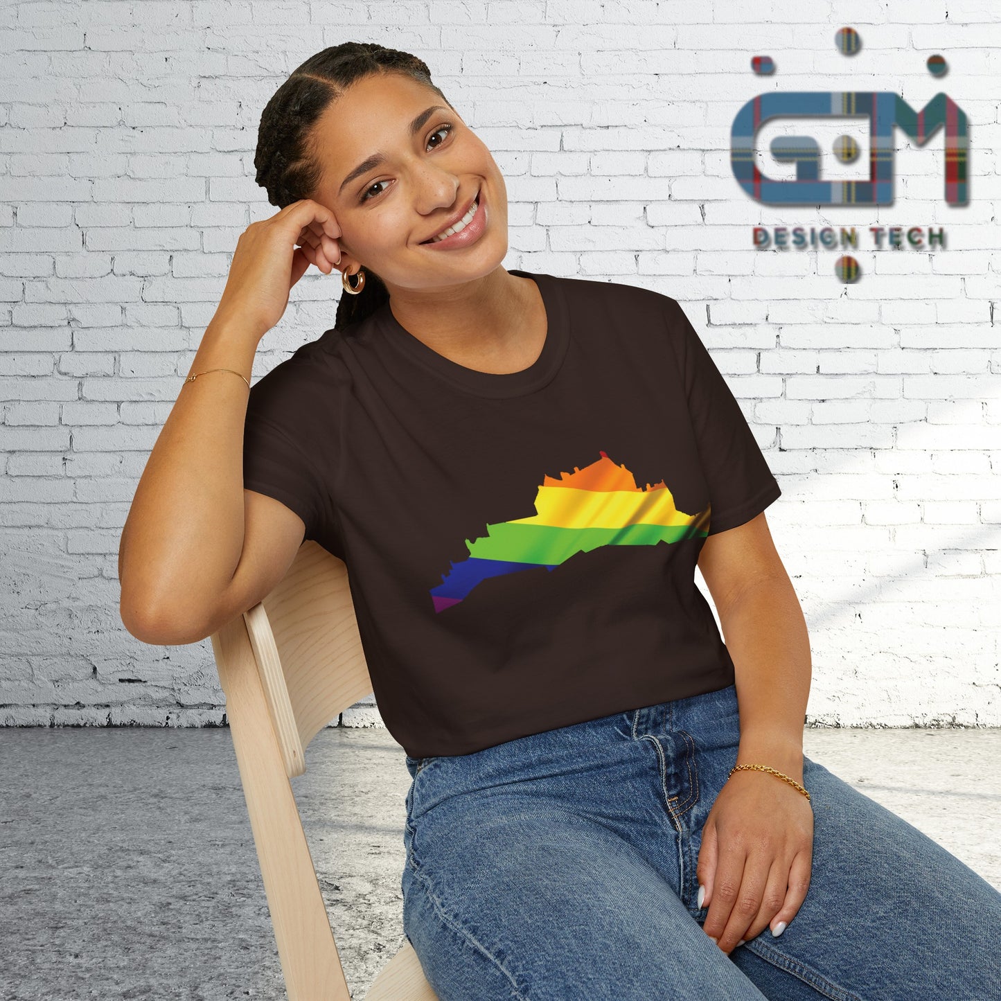 Edinburgh Castle Pride Flag Art Unisex T-Shirt