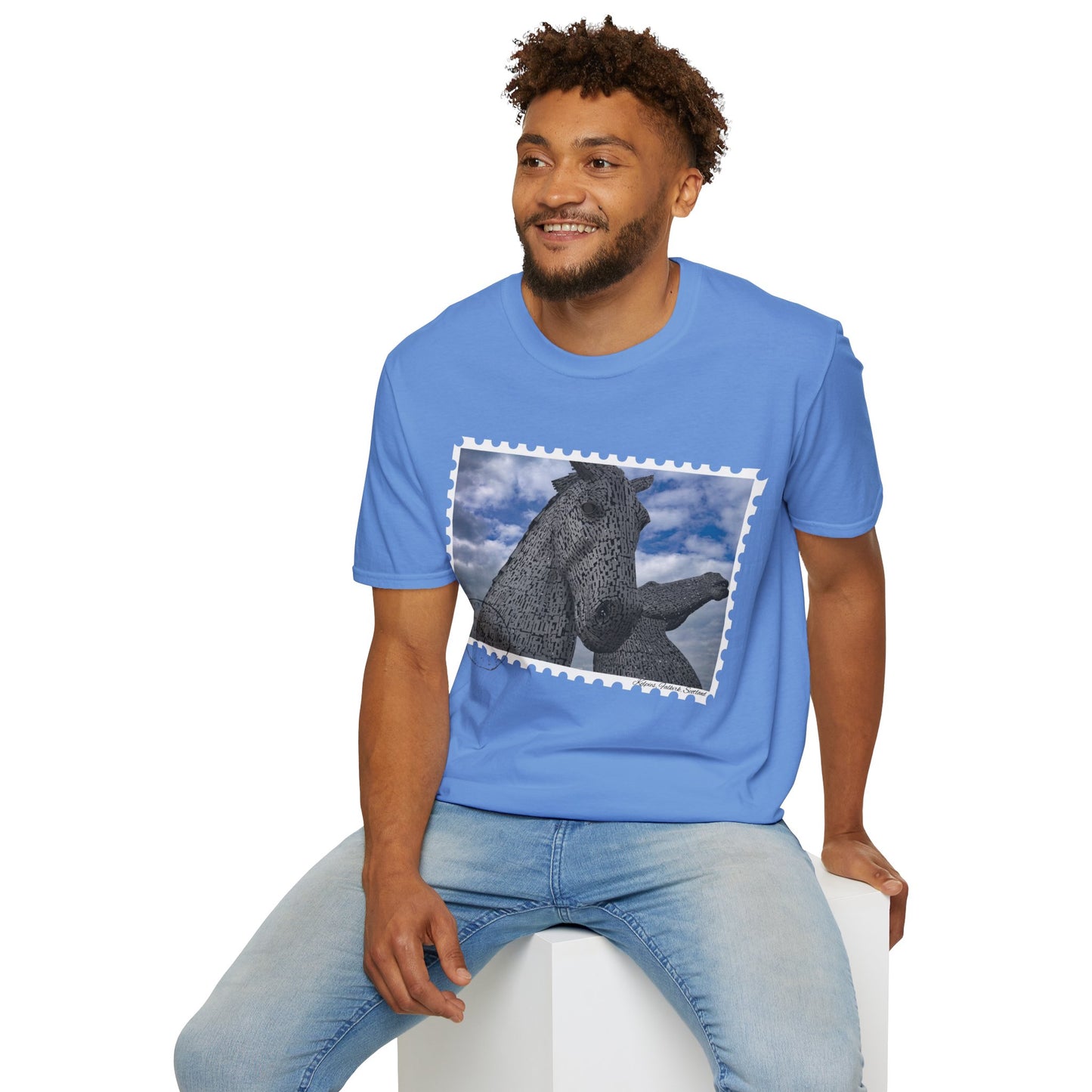 تي شيرت Postcard Kelpies Photo Softstyle، تي شيرت للجنسين، قميص اسكتلندا، ألوان مختلفة