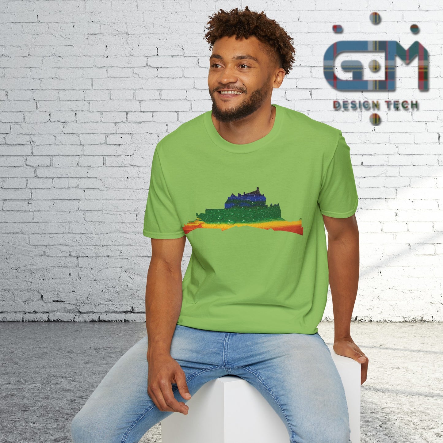 Edinburgh Castle Pride Rain Art Unisex T-Shirt