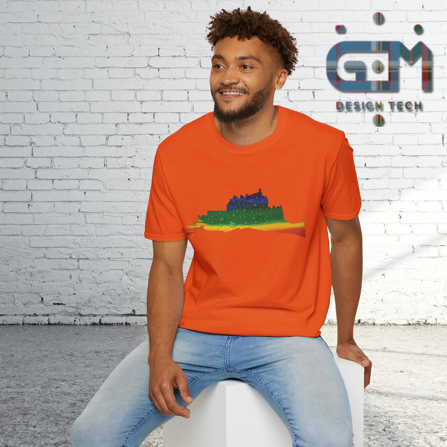 Edinburgh Castle Pride Rain Art Unisex T-Shirt