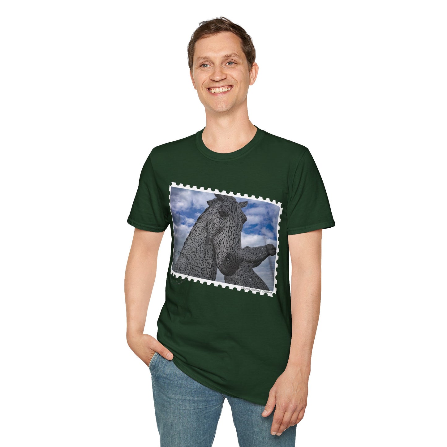 تي شيرت Postcard Kelpies Photo Softstyle، تي شيرت للجنسين، قميص اسكتلندا، ألوان مختلفة