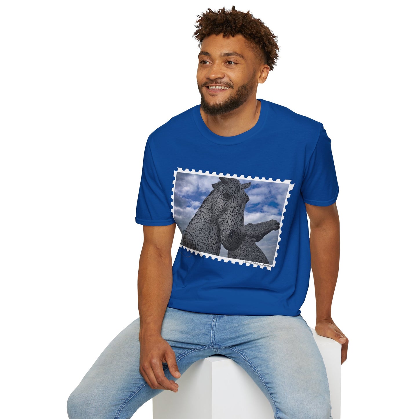 تي شيرت Postcard Kelpies Photo Softstyle، تي شيرت للجنسين، قميص اسكتلندا، ألوان مختلفة