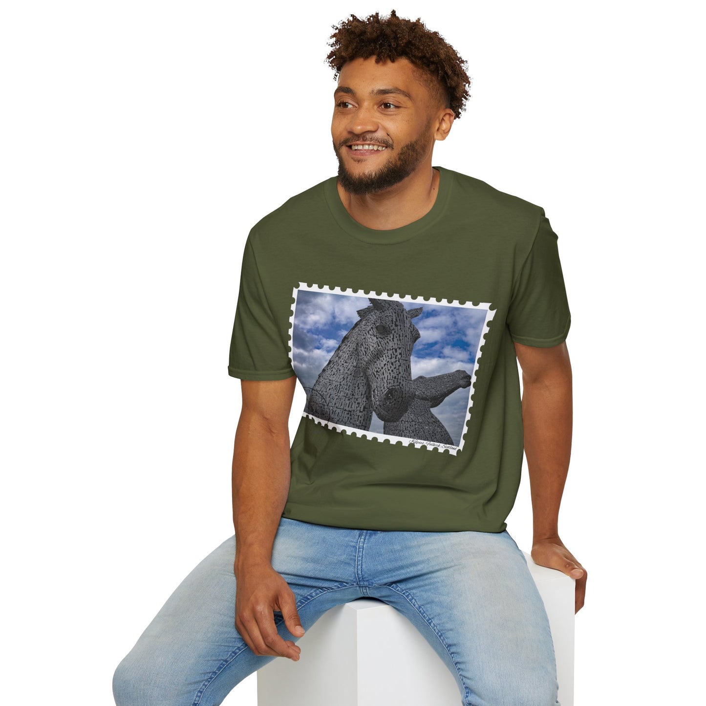 تي شيرت Postcard Kelpies Photo Softstyle، تي شيرت للجنسين، قميص اسكتلندا، ألوان مختلفة