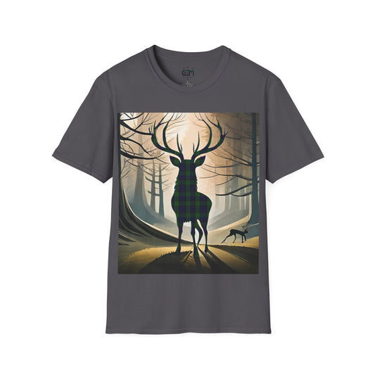 Stag Tartan Silhouette Softstyle T-Shirt - Black Watch Tartan, Tee Unisex, Paysage écossais, Différentes couleurs