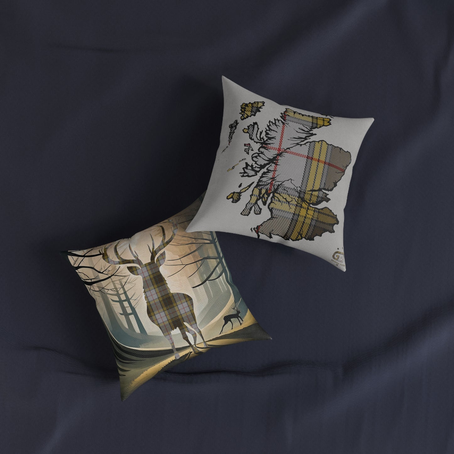 Coussin Carré Réversible : Carte Cerf / Ecosse - Buchanan Tartan, Différentes Tailles