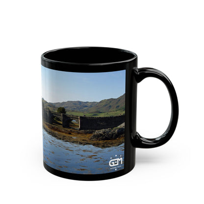 Eilean Donan Castle Photo Mug, Coffee Cup, Tea Cup, Scottish Art, Scottish Landmarks, Scottish Nature, Black