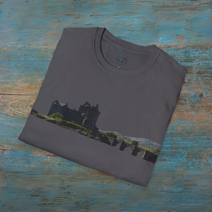 Eileen Donan Castle Photo Unisex T-Shirt