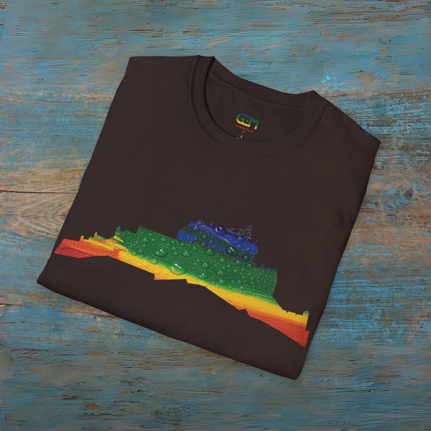 Edinburgh Castle Pride Rain Art Unisex T-Shirt