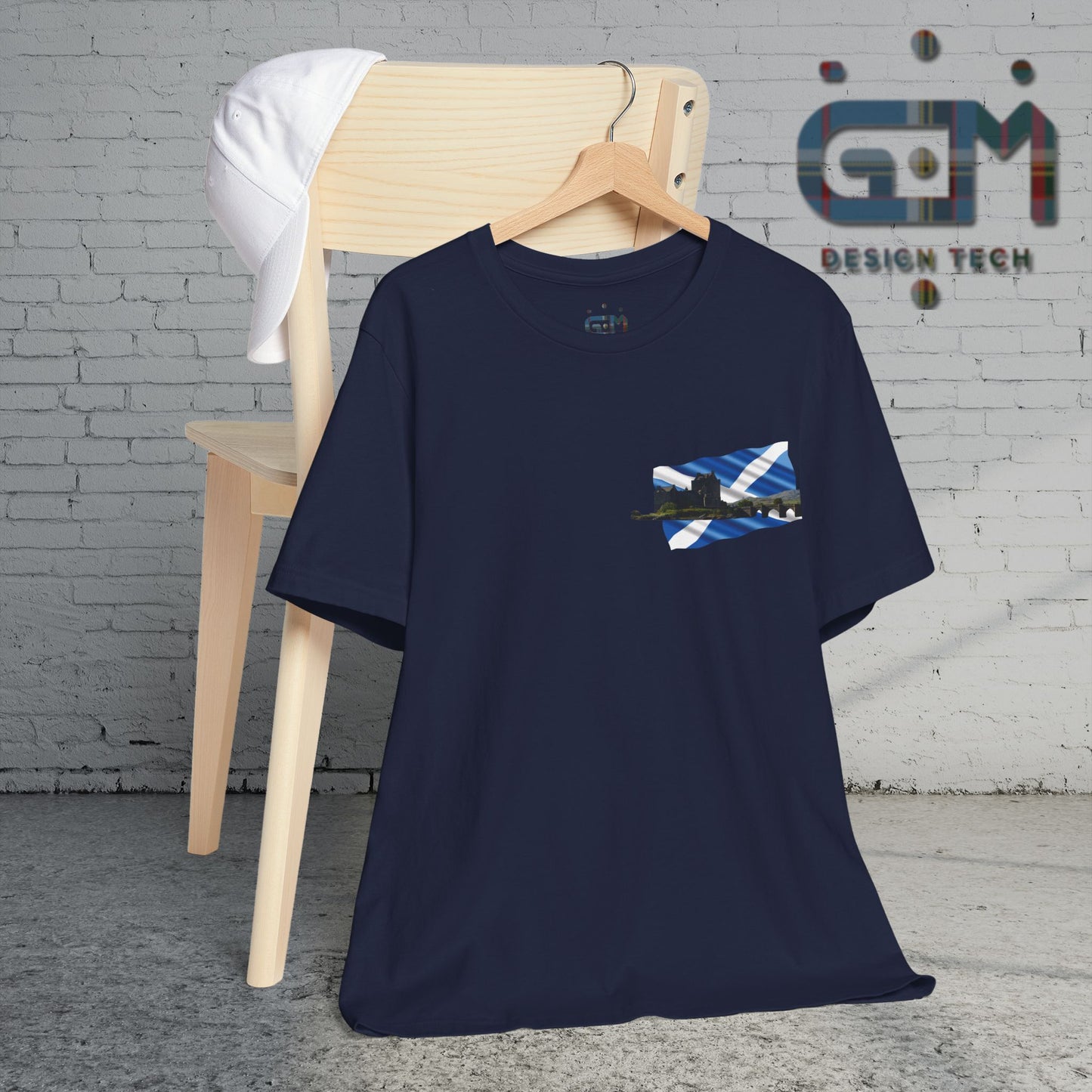 Scotland Landmarks - Eilean Donan Castle T-Shirt