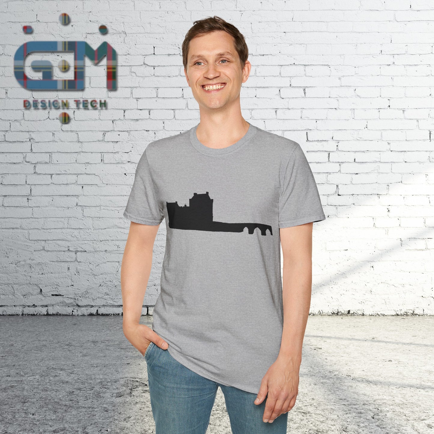 Eileen Donan Castle Silhouette Art Unisex T-Shirt