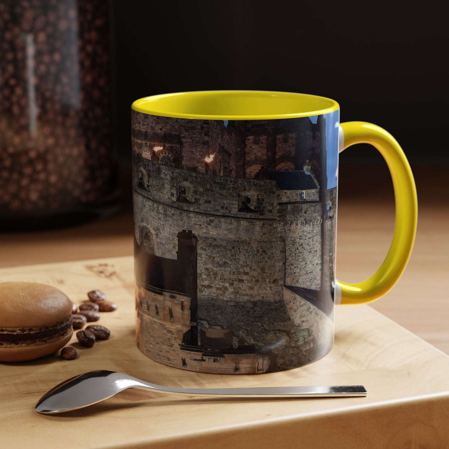Tasses décoratives Écosse en gros plan - Scènes variées (jaune)
