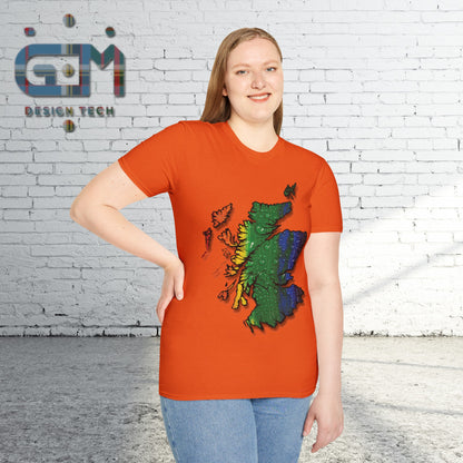 Pride Rain Scotland Map T-shirt unisexe, différentes couleurs