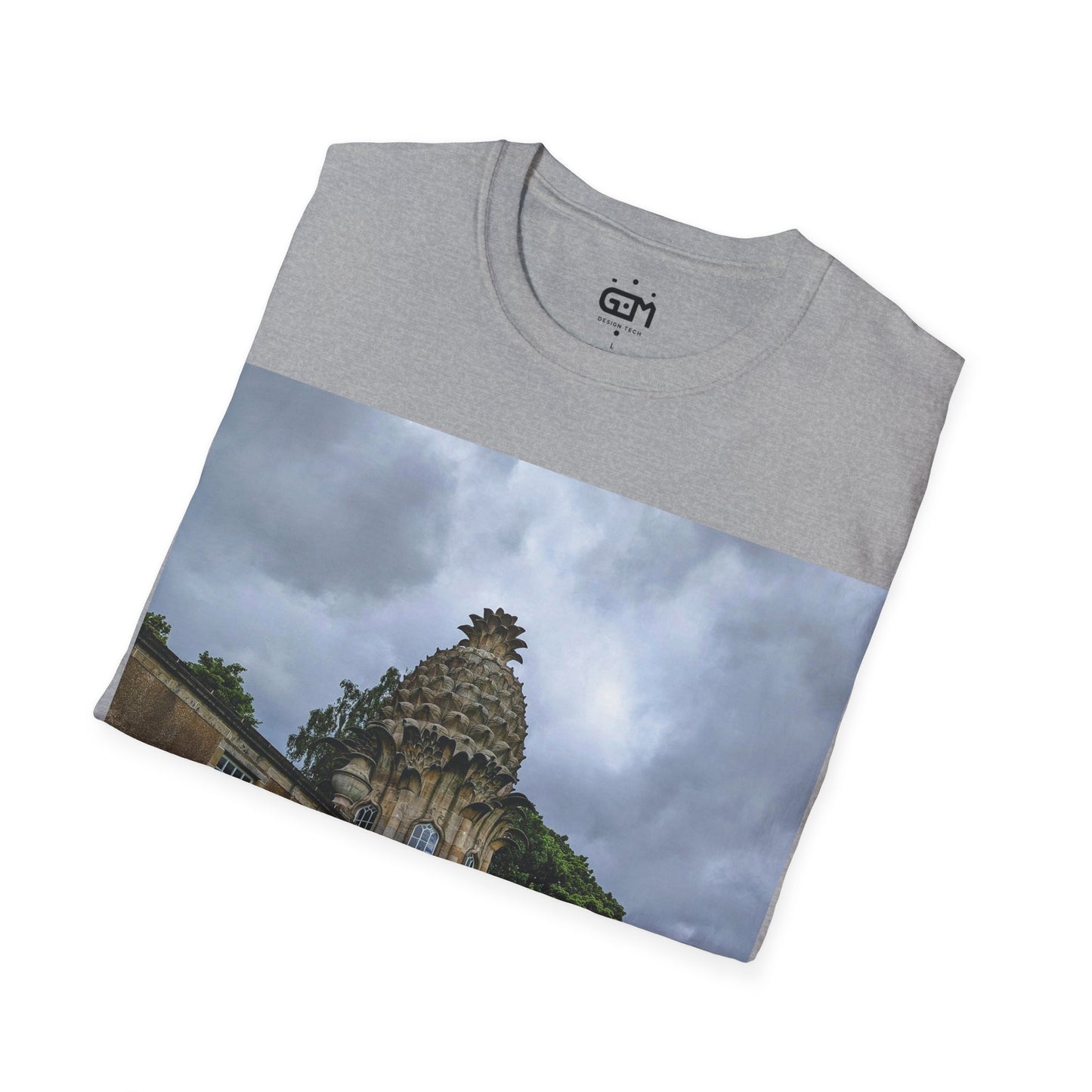 Dunmore Pineapple Photo Softstyle T-Shirt, Unisex Tee, Scotland Shirt, Scottish Landmark, Nature, Scenery, Various Colours