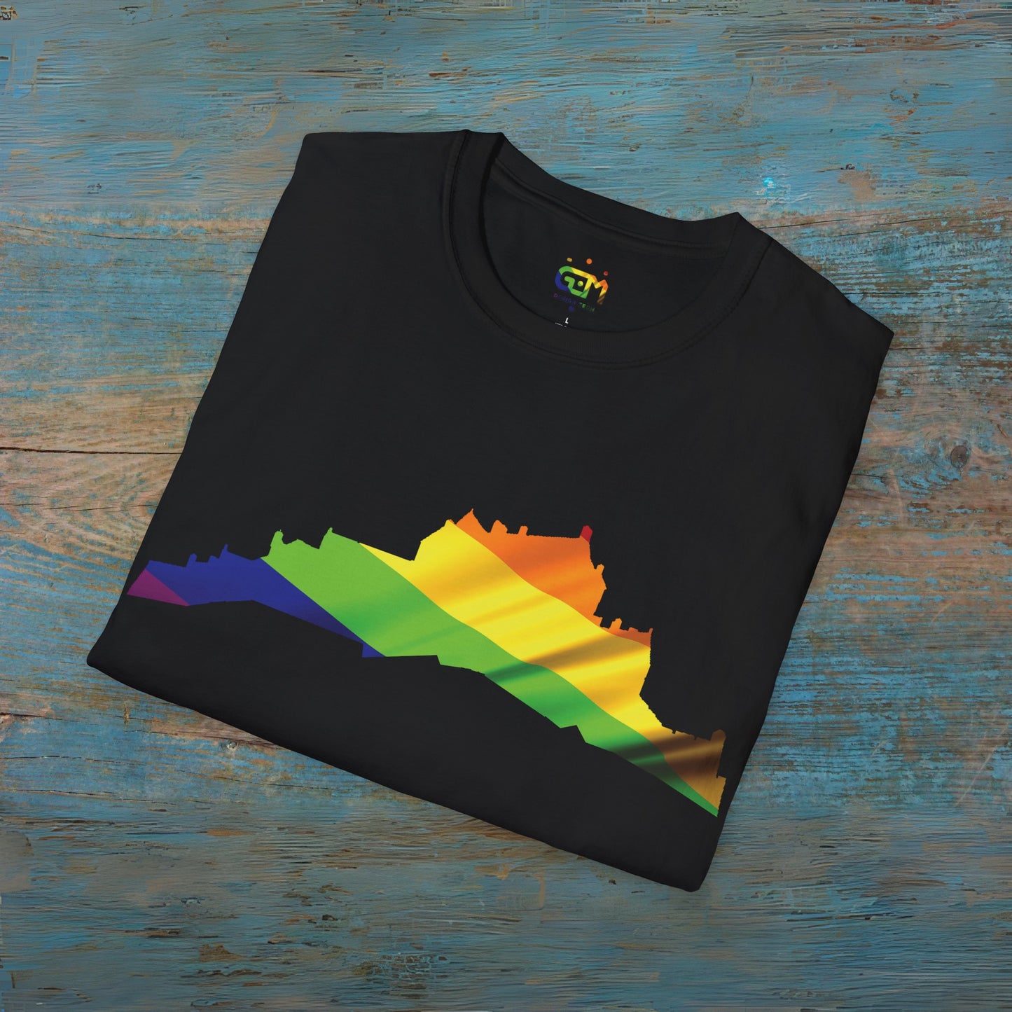 Edinburgh Castle Pride Flag Art Unisex T-Shirt