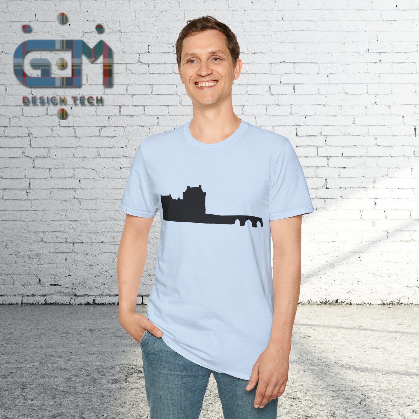 Eileen Donan Castle Silhouette Art Unisex T-Shirt