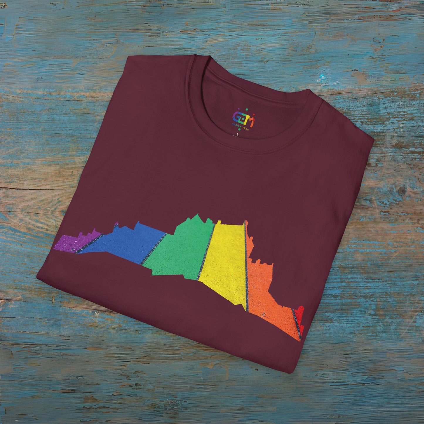 Edinburgh Castle Pride Road Art Unisex T-Shirt