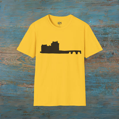 Eileen Donan Castle Silhouette Art Unisex T-Shirt