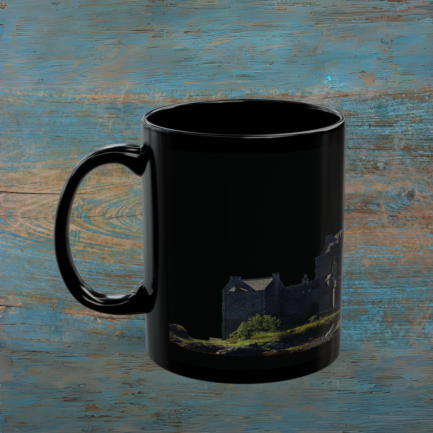 Eileen Donan Castle Photo Mug, Black