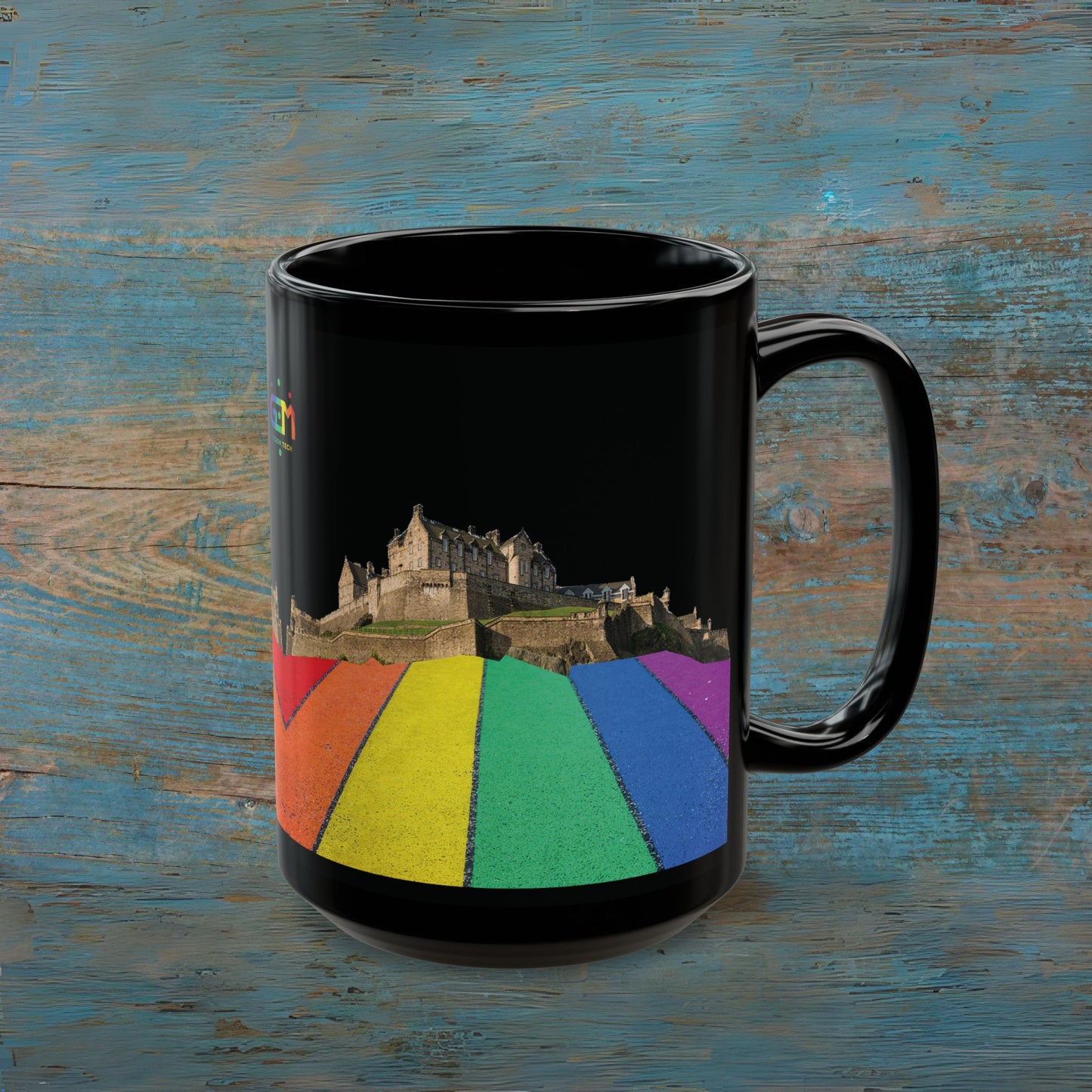 Pride Road Rock Edinburgh Castle Photo Mug, Black