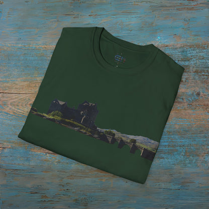 Eileen Donan Castle Photo Unisex T-Shirt