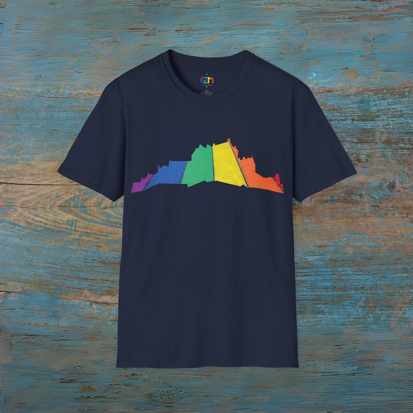 Edinburgh Castle Pride Road Art Unisex T-Shirt