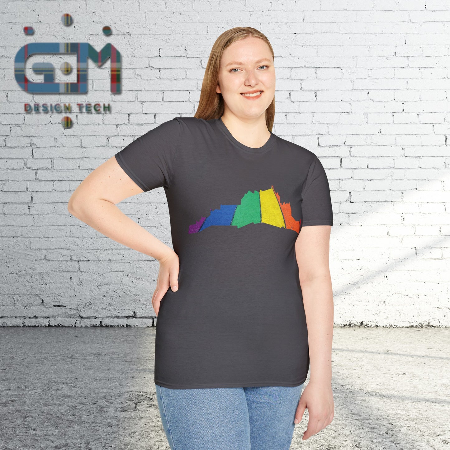 Edinburgh Castle Pride Road Art Unisex T-Shirt